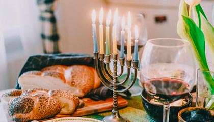 爱游戏手机版-中国足球国际合作不断深化，推动青训输出与交流，中国足球青训体系是什么