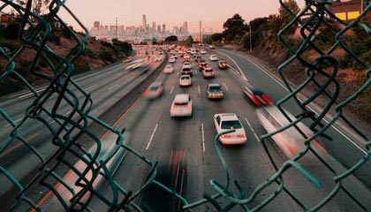 爱游戏手机版-中国足球国际合作不断深化，推动青训输出与交流，中国足球青训体系是什么